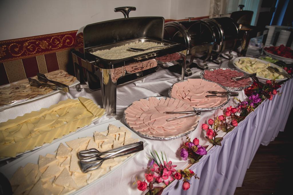 Baku Inn Hotel Luaran gambar