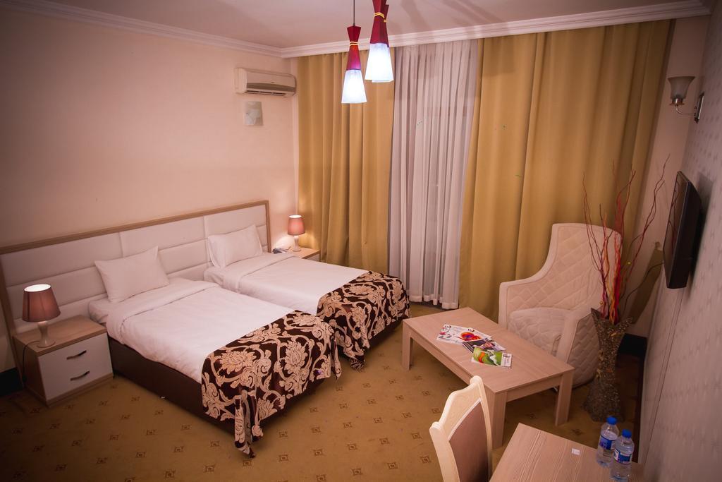 Baku Inn Hotel Luaran gambar